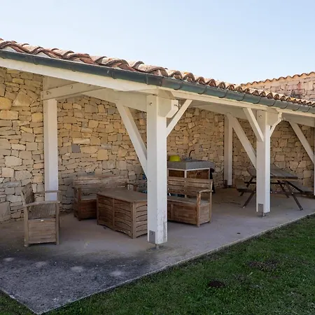 La Bergerette De Pierroun Redortiers